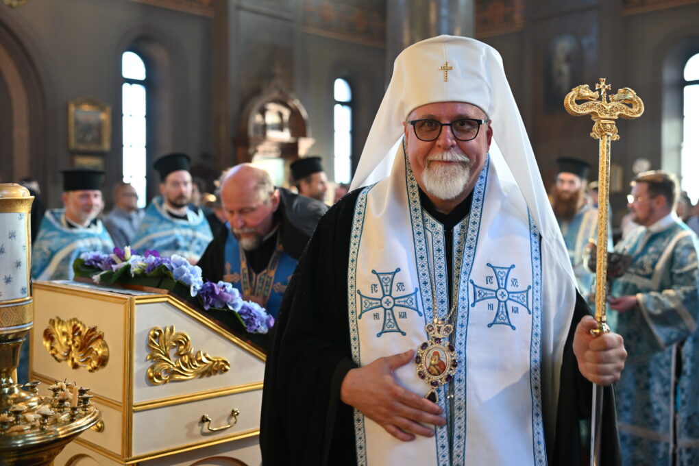 Arkkipiispa Elia toimitti ensimmäistä kertaa Uspenskin katedraalin temppelijuhlan palvelukset. Isä esipaimen asetettiin toimeen viime vuoden joulukuussa.